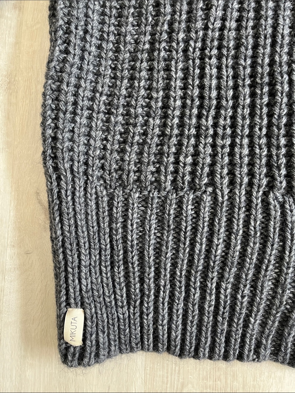 MIKUTA Dark Grey Long Knit Cardigan Alpaca Wool Oversized M/L NWT Made Portugal - Picture 13 of 14